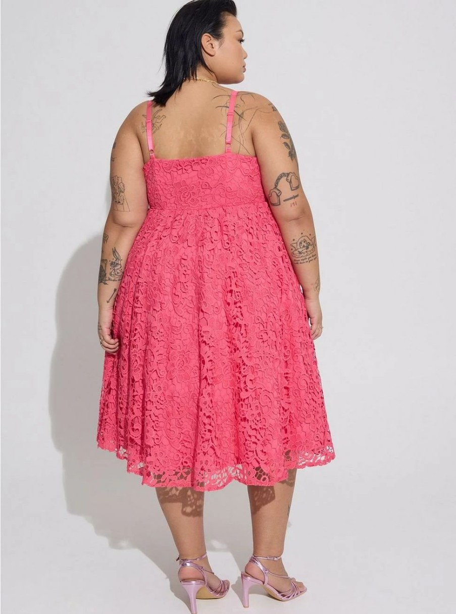 Dresses * | Torrid Midi Crochet Lace Sweetheart Dress