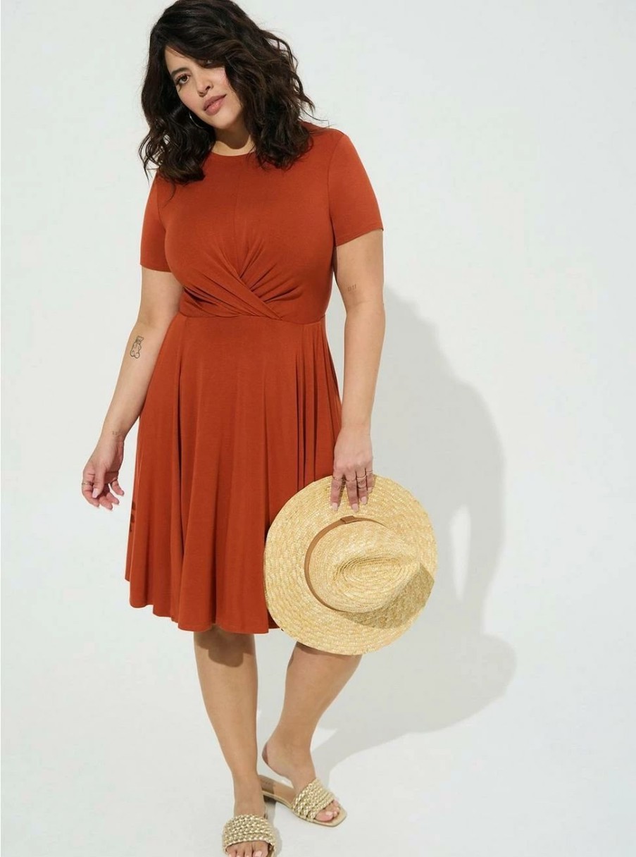 Dresses * | Torrid At The Knee Super Soft Drape Front Skater Dress