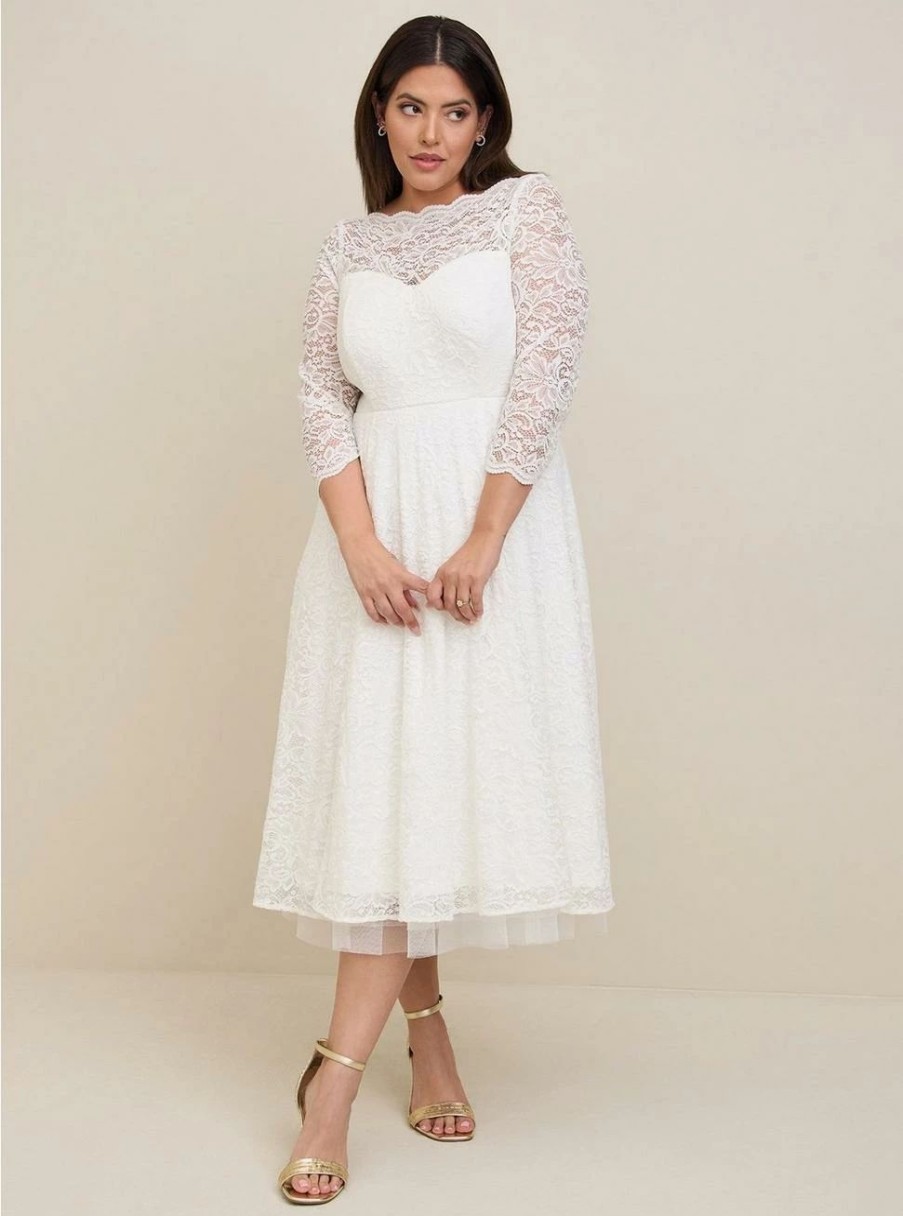 Dresses * | Torrid Ivory Lace Tea-Length Wedding Dress